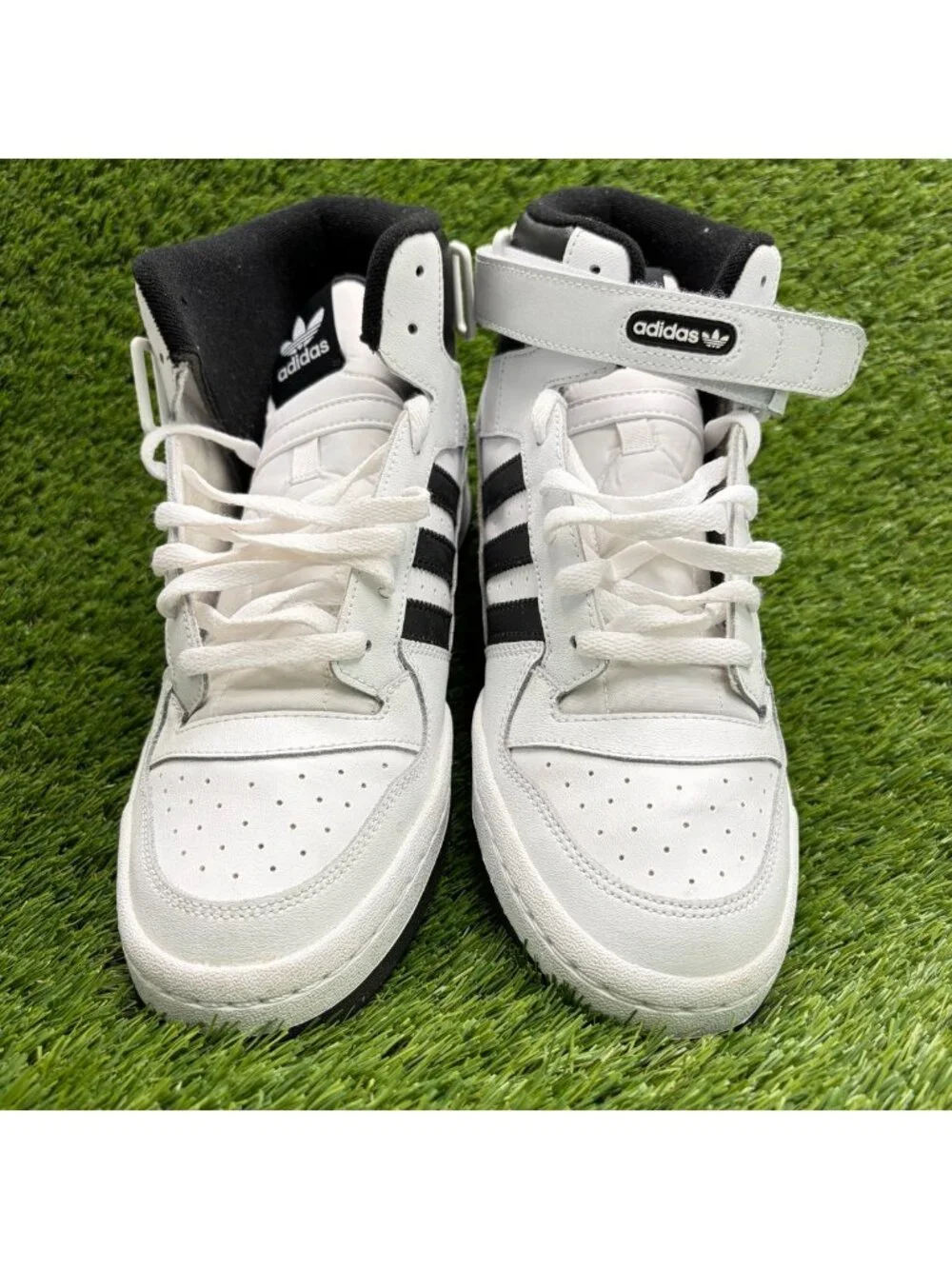 Adidas Originals Forum Mid Mens Size 11 White Athletic Basketball Shoes Sneakers